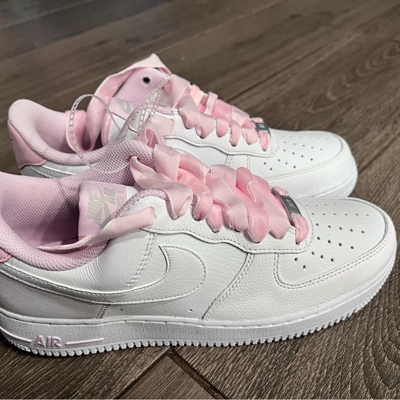 Nike Air Force 1 Low White Pink Satin Lace Sneakers - Picture 2 of 5